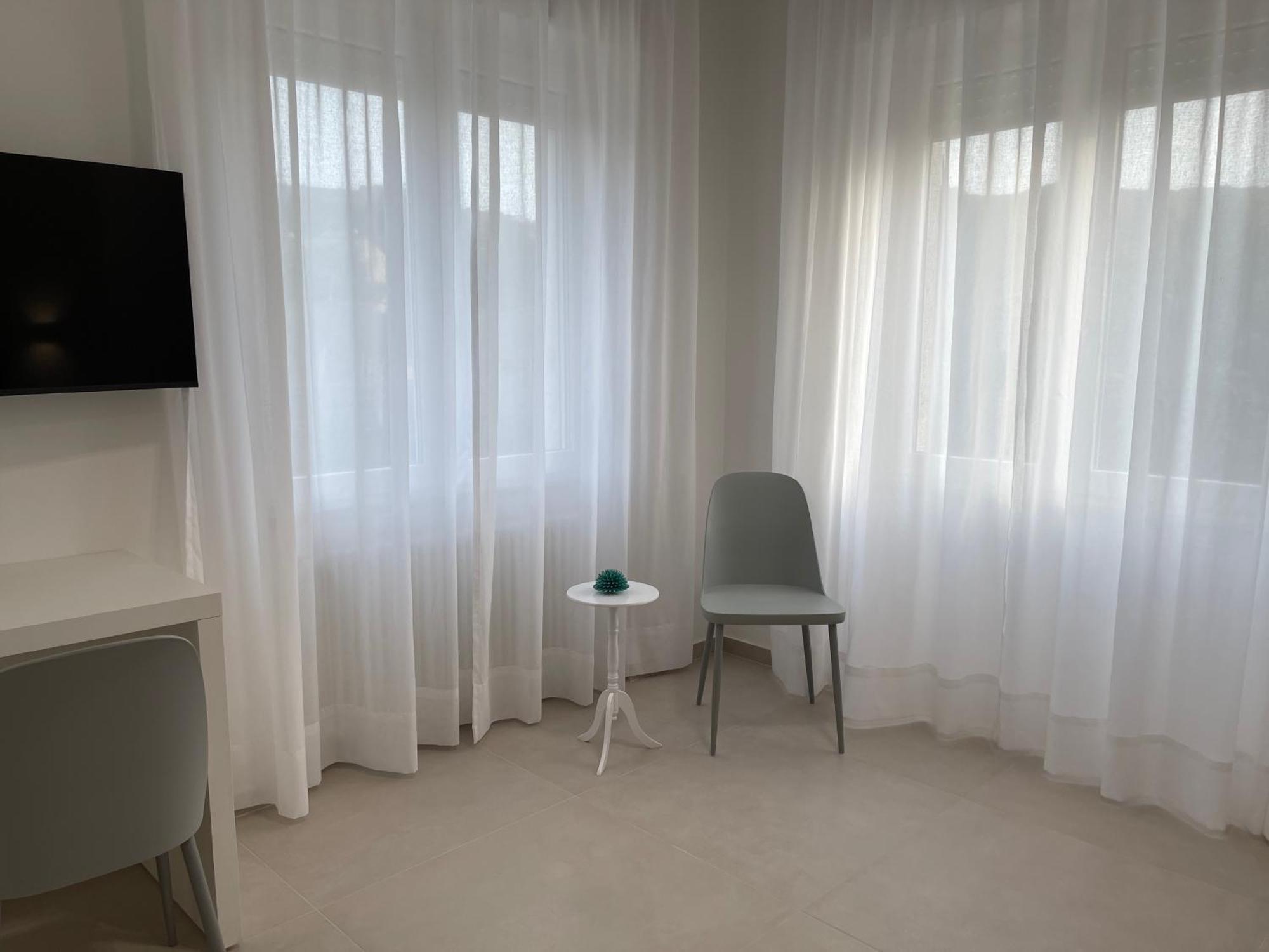 Pianohome Sorrento ปิอาโนดิซอร์เรนโต ภายนอก รูปภาพ